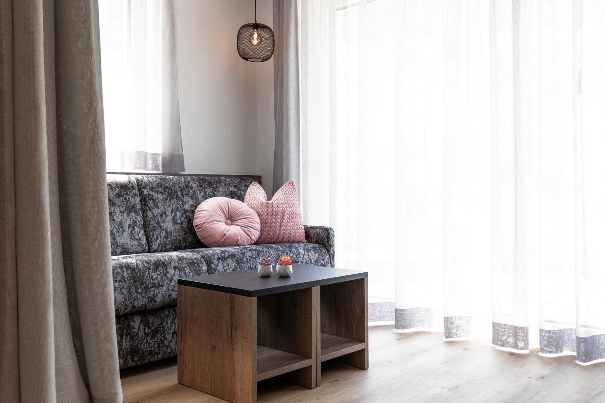 Bergmadl Apartments Neustift im Stubaital Ngoại thất bức ảnh