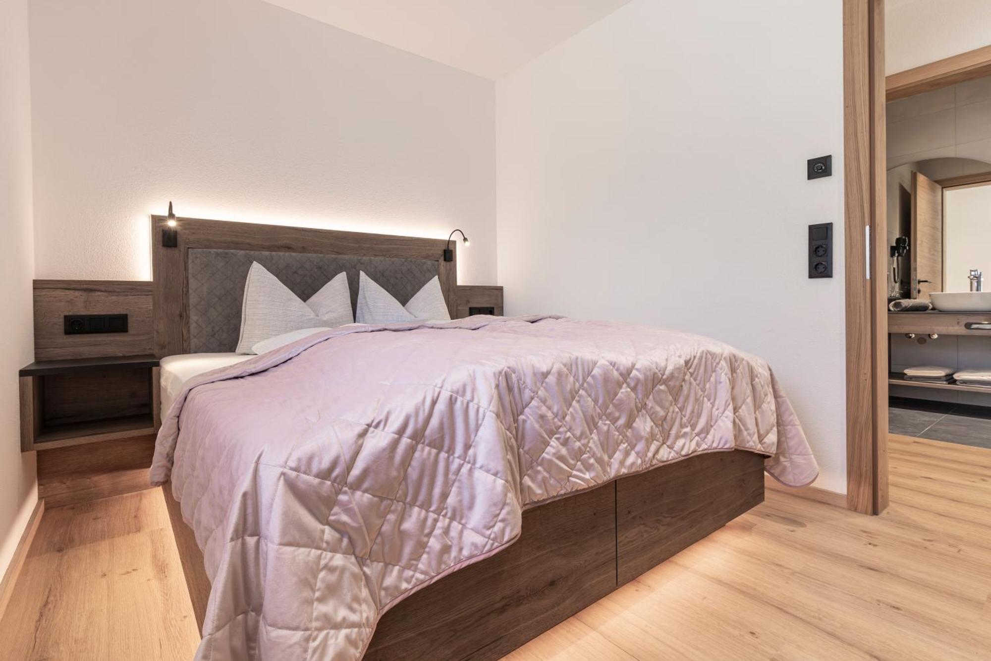 Bergmadl Apartments Neustift im Stubaital Ngoại thất bức ảnh