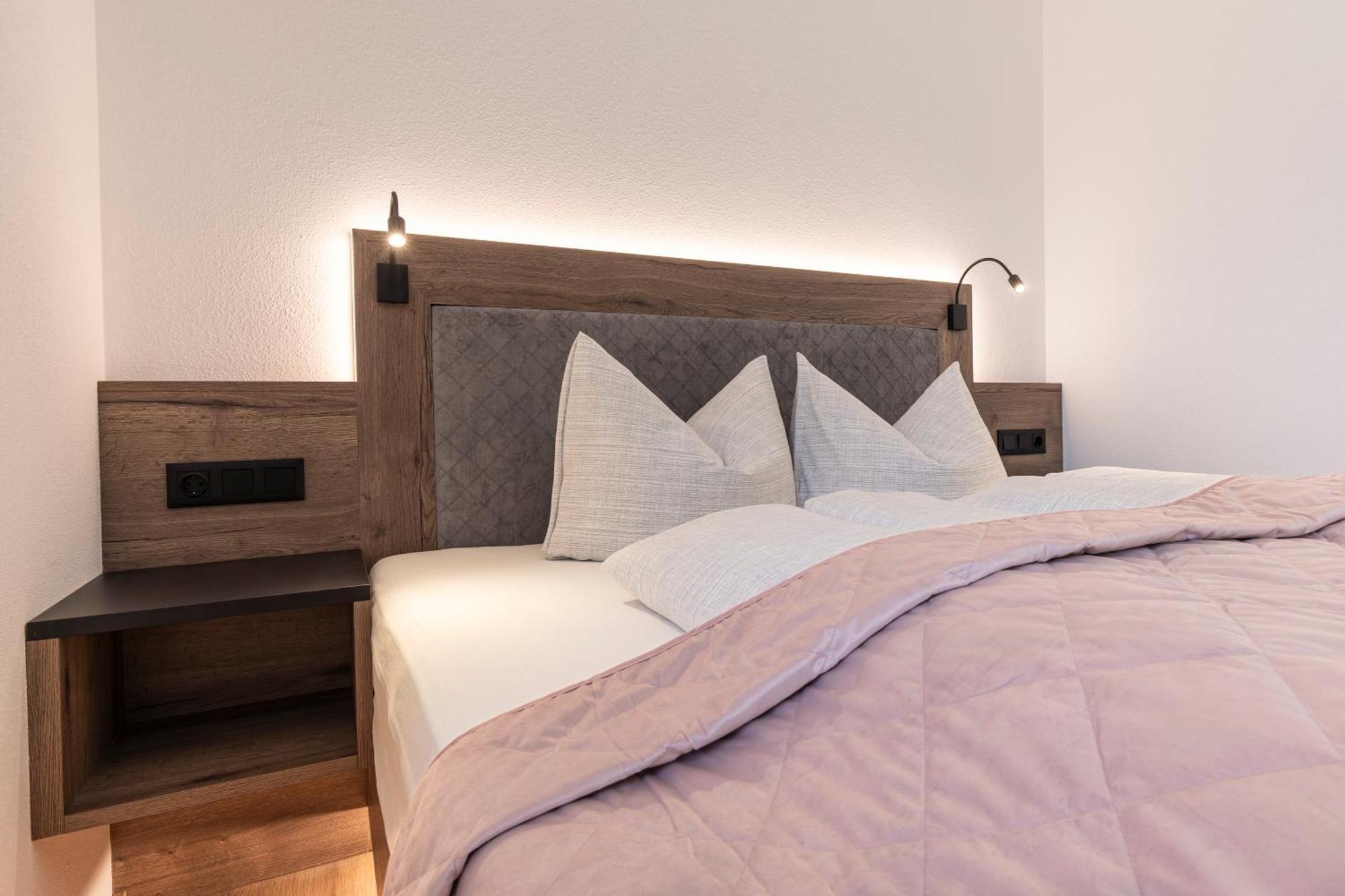 Bergmadl Apartments Neustift im Stubaital Ngoại thất bức ảnh